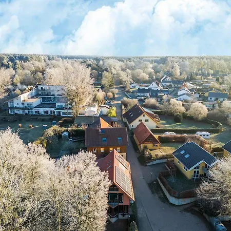 Elegant Eingerichtete Daire Granzow