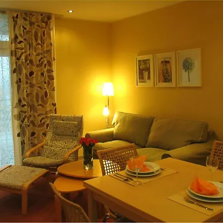 Elegant Eingerichtete *